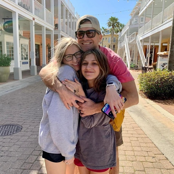 Meet your Posher, Davis - Picture 4 of 5